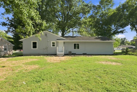 Tiny photo for 2621 Capitol Avenue, Fort Wayne, IN 46806 (MLS # 202635362)