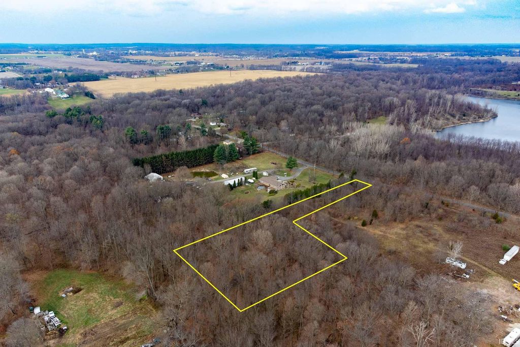 Photo of 6798 E 350 N, Rolling Prairie, IN 46371 (MLS # 202603393)