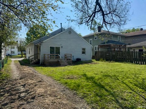 Tiny photo for 603 S Washington Street, Kokomo, IN 46902 (MLS # 202605464)
