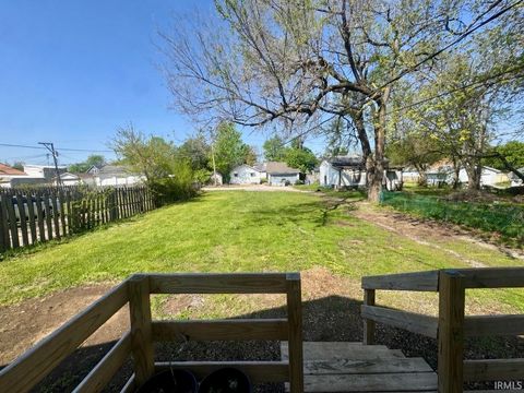 Tiny photo for 603 S Washington Street, Kokomo, IN 46902 (MLS # 202605464)