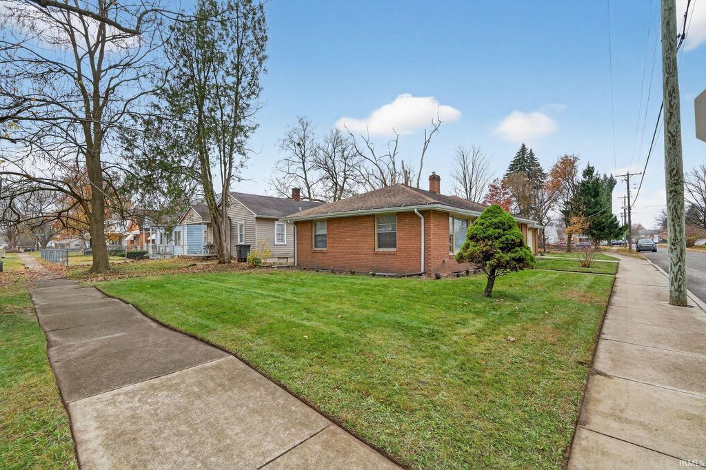 Photo of 2206 Prast Street, South Bend, IN 46628 (MLS # 202547079)