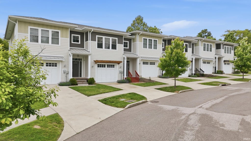 Photo of 4313 N Cypress Lane, Bloomington, IN 47404 (MLS # 202643865)