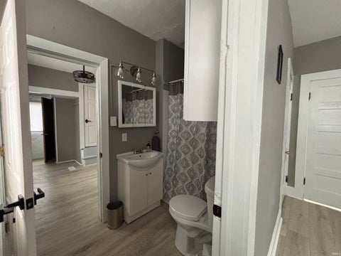 Tiny photo for 617 619 W Louisiana Street, Evansville, IN 47710 (MLS # 202639581)
