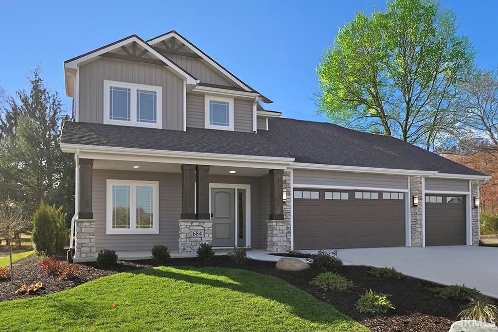 Photo of 684 Merriweather Passage, Fort Wayne, IN 46845 (MLS # 202545236)