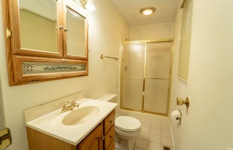 Tiny photo for 1009 N Hickory Ln, Kokomo, IN 46901 (MLS # 202611625)