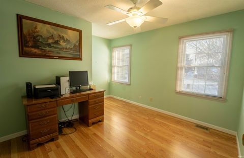 Tiny photo for 1009 N Hickory Ln, Kokomo, IN 46901 (MLS # 202611625)