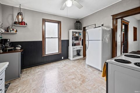 Tiny photo for 621 S 26th Street, Lafayette, IN 47904 (MLS # 202607087)