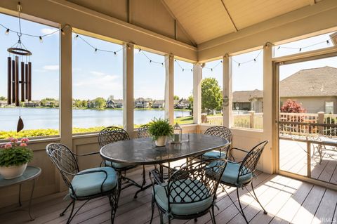 Tiny photo for 6641 Dockside Drive, South Bend, IN 46628 (MLS # 202618422)