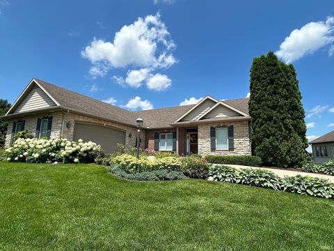 Tiny photo for 6641 Dockside Drive, South Bend, IN 46628 (MLS # 202618422)