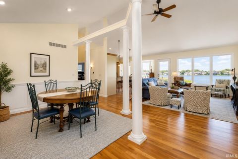 Tiny photo for 6641 Dockside Drive, South Bend, IN 46628 (MLS # 202618422)