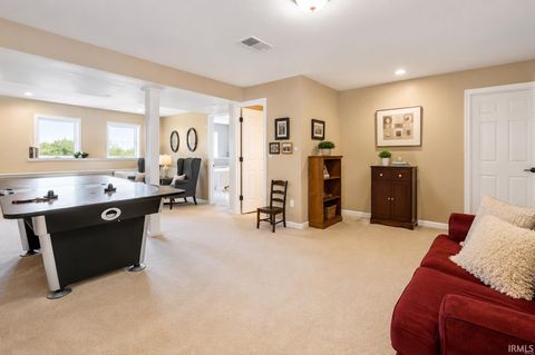 Tiny photo for 6641 Dockside Drive, South Bend, IN 46628 (MLS # 202618422)