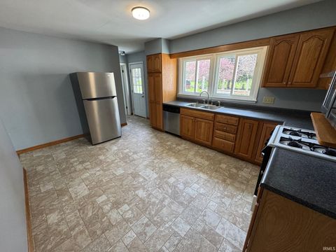 Tiny photo for 730 Sweetgum Road, Rochester, IN 46975 (MLS # 202612980)