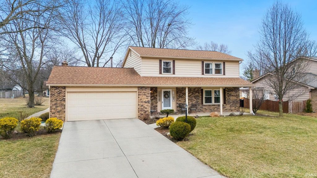 Photo of 7104 Tanbark Lane, Fort Wayne, IN 46835 (MLS # 202607194)