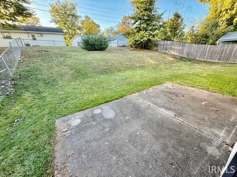 Tiny photo for 609 Briar Court, Kokomo, IN 46902 (MLS # 202541068)