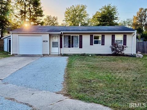 Photo of 609 Briar Court, Kokomo, IN 46902 (MLS # 202541068)