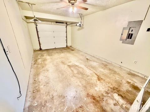 Tiny photo for 609 Briar Court, Kokomo, IN 46902 (MLS # 202541068)