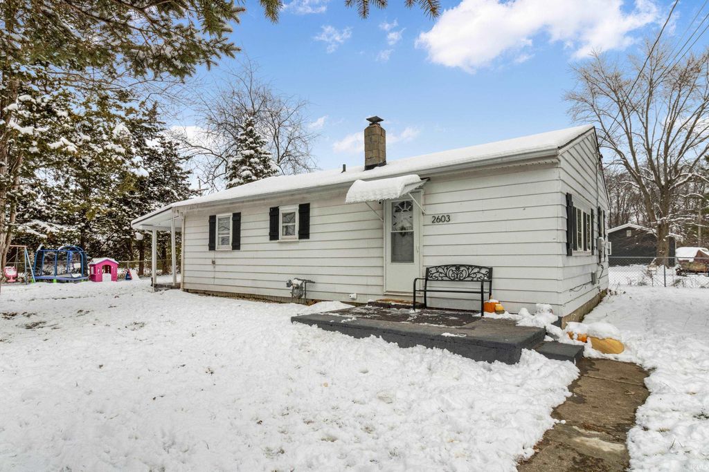 Photo of 2603 NW 16th Street, Richmond, IN 47374 (MLS # 202600901)