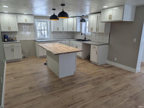 Tiny photo for 308 Bellevue Street, New Carlisle, IN 46552 (MLS # 202604849)