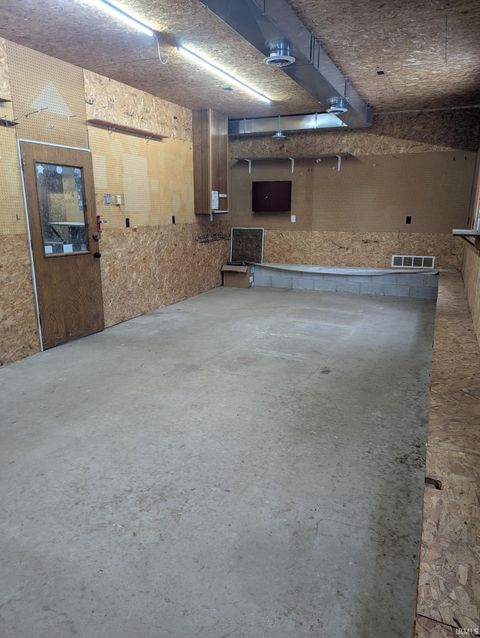 Tiny photo for 308 Bellevue Street, New Carlisle, IN 46552 (MLS # 202604849)