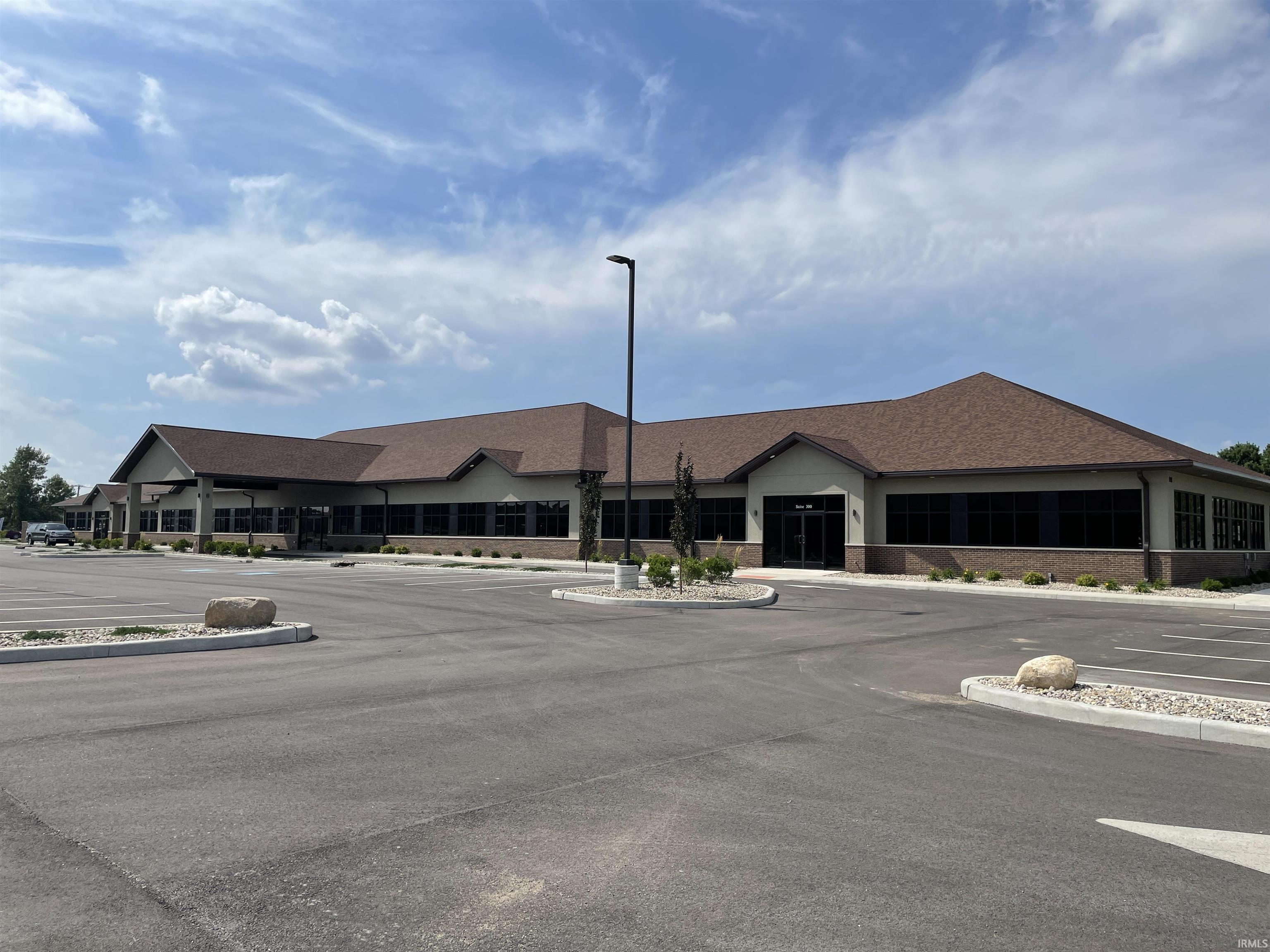 Elkhart, Indiana 46516, United States, ,Commercial,Active,74509