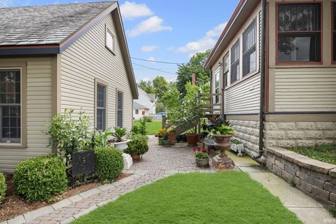 Tiny photo for 201 E Franklin Street, Delphi, IN 46923 (MLS # 202533922)