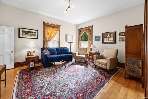 Tiny photo for 201 E Franklin Street, Delphi, IN 46923 (MLS # 202533922)