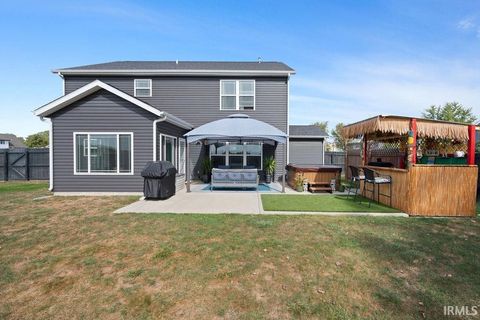 Tiny photo for 5601 Sandstone Avenue, Kokomo, IN 46901 (MLS # 202541472)