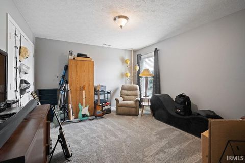 Tiny photo for 5601 Sandstone Avenue, Kokomo, IN 46901 (MLS # 202541472)