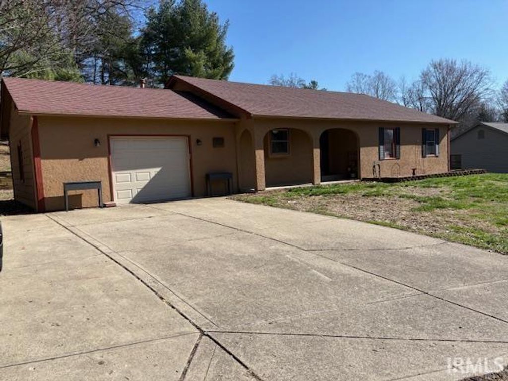 Photo of 2365 Legendary Drive, Martinsville, IN 46151 (MLS # 202607463)