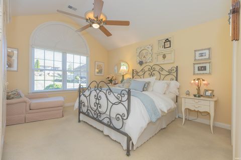 Tiny photo for 8131 Wolf Creek Court, Evansville, IN 47712 (MLS # 202612365)