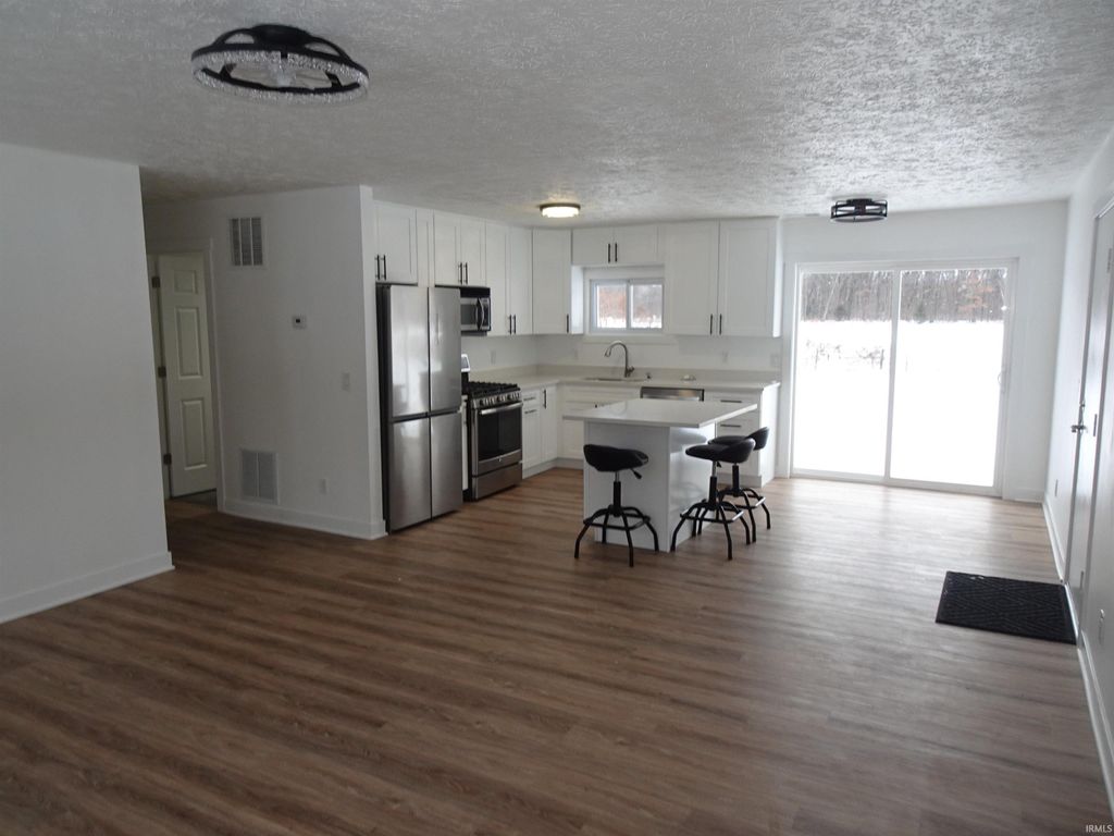 Photo of 7180 E 25 North, Knox, IN 46534 (MLS # 202547836)