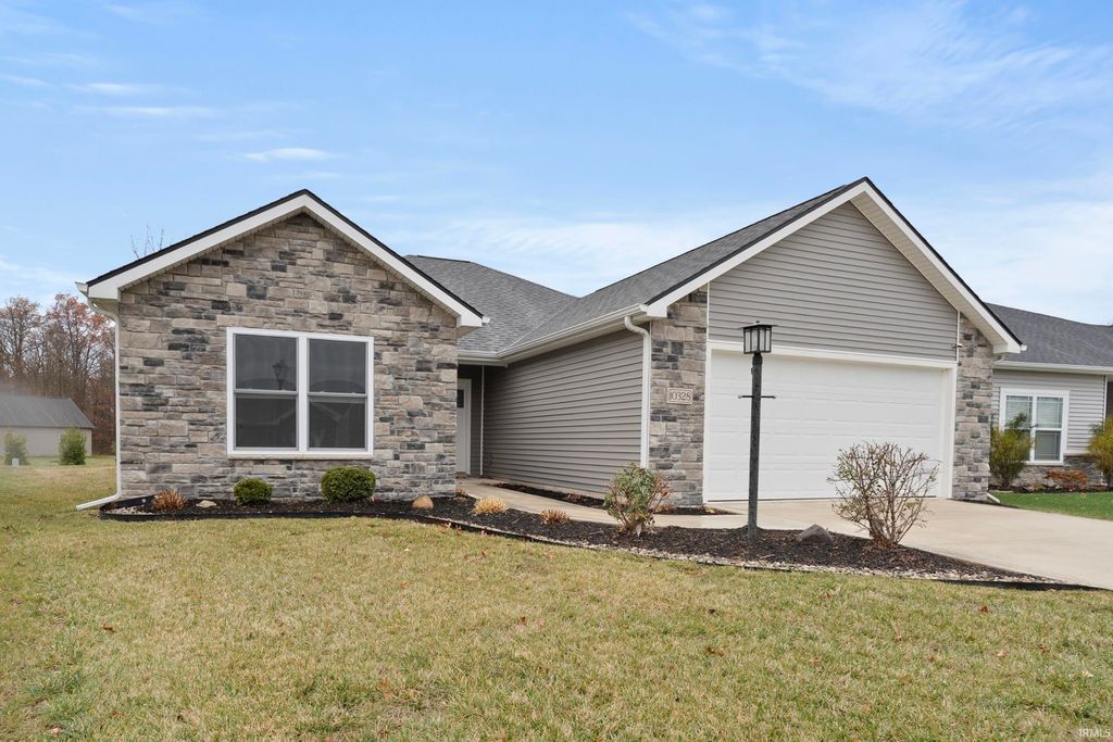 Photo of 10328 Fieldlight Boulevard, Fort Wayne, IN 46835 (MLS # 202547482)