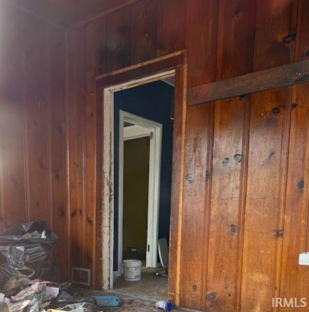 Photo of 812 W 3Rd Street, Bicknell, IN 47512 (MLS # 202614919)