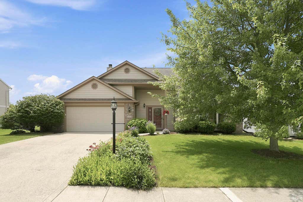 Photo of 14723 Buckthorn Court, Fort Wayne, IN 46814 (MLS # 202627821)