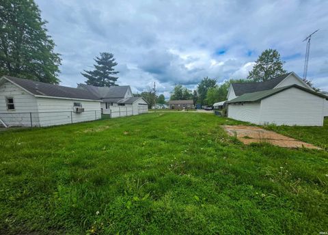 Tiny photo for 409 NW J Street, Linton, IN 47441 (MLS # 202605717)