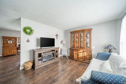 Tiny photo for 9620 W Delphi Pike, Converse, IN 46919 (MLS # 202548625)