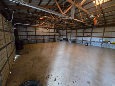 Tiny photo for 9264 S State Rd 57 Highway, Elberfeld, IN 47613 (MLS # 202600266)