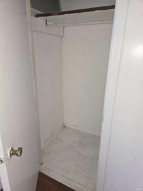 Tiny photo for 9264 S State Rd 57 Highway, Elberfeld, IN 47613 (MLS # 202600266)