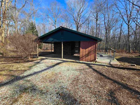 Tiny photo for 9264 S State Rd 57 Highway, Elberfeld, IN 47613 (MLS # 202600266)