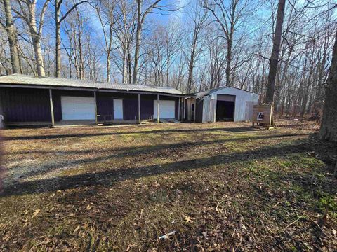 Tiny photo for 9264 S State Rd 57 Highway, Elberfeld, IN 47613 (MLS # 202600266)