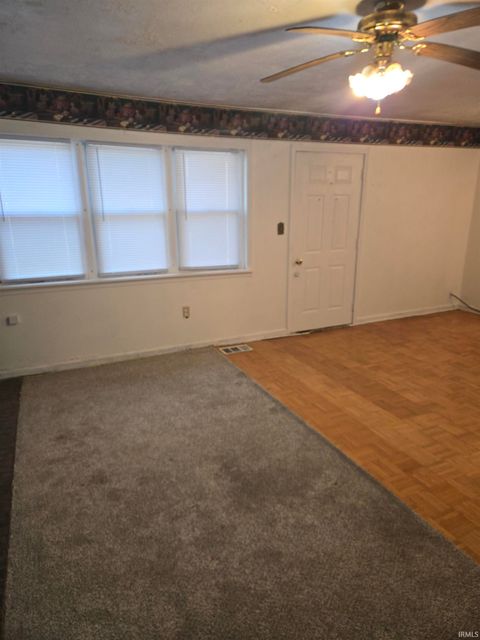 Tiny photo for 9264 S State Rd 57 Highway, Elberfeld, IN 47613 (MLS # 202600266)