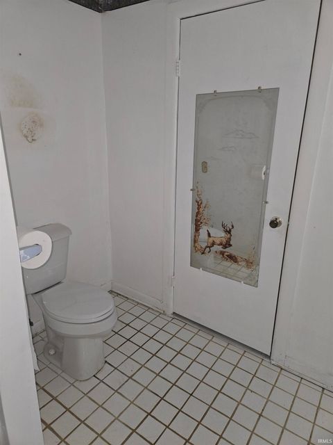 Tiny photo for 9264 S State Rd 57 Highway, Elberfeld, IN 47613 (MLS # 202600266)