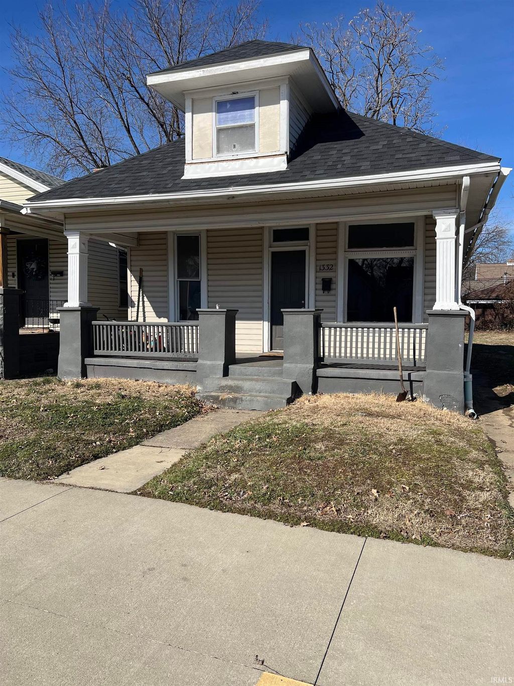 Photo of 1332 E Walnut Street, Evansville, IN 47714 (MLS # 202604632)