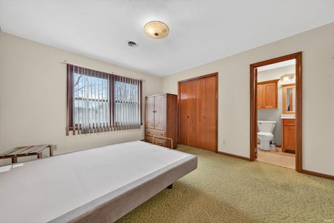 Tiny photo for 6922 Bloom Drive, Greentown, IN 46936 (MLS # 202549163)