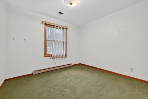 Tiny photo for 6922 Bloom Drive, Greentown, IN 46936 (MLS # 202549163)