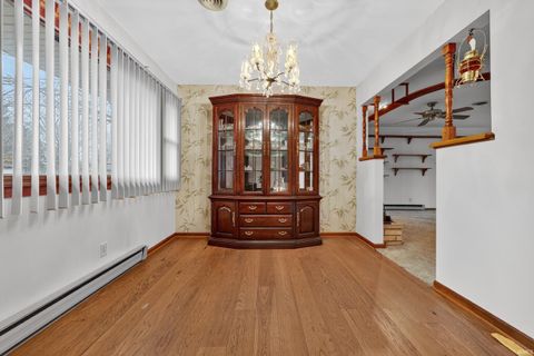 Tiny photo for 6922 Bloom Drive, Greentown, IN 46936 (MLS # 202549163)