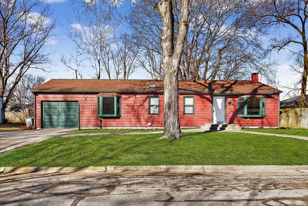 Photo of 2233 Miami Trail, West Lafayette, IN 47906 (MLS # 202607852)