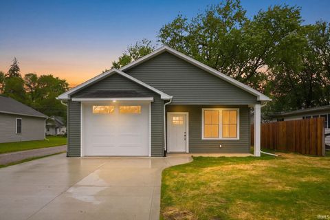 Photo of 1005 Schirmeyer Street, Decatur, IN 46733 (MLS # 202617978)