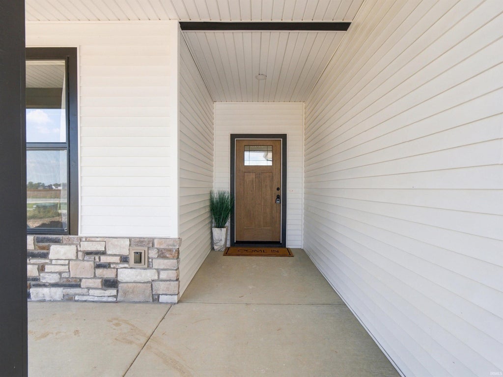 Photo of 1545 N Noyer Road, Fort Wayne, IN 46818 (MLS # 202641887)