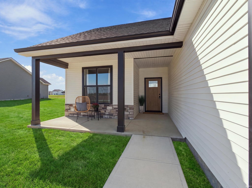 Photo of 1545 N Noyer Road, Fort Wayne, IN 46818 (MLS # 202641887)
